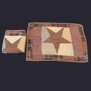 Primitive star quilted table placemats set 
Very nice placemats. used once
